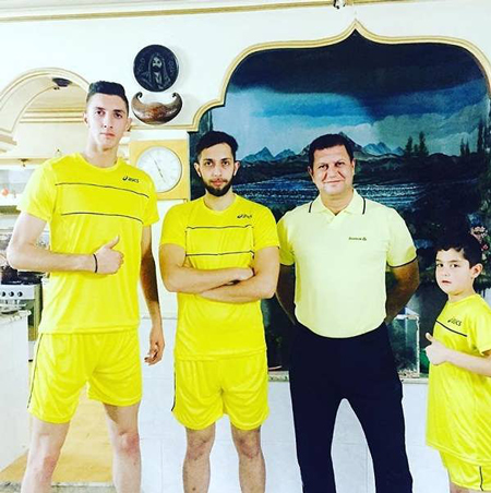 پوریا یلی بازیکن تیم فوتبال پوریا یلی,پوریا یلی بازیکن تیم فوتبال,بیوگرافی پوریا یلی ,بیوگرافی پوریا یلی بازیکن تیم فوتبال