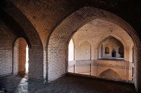 کاروانسرای مهر,کاروانسرای تاریخی روستای مهر کاروانسرای مهر,کاروانسرای تاریخی روستای مهر