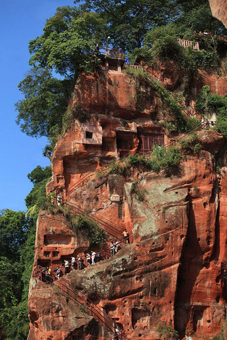 مجسمه بودای بزرگ در چین,مکانهای دیدنی چین,مجسمه بزرگ بودا درکوه داگوانگ مینگ
