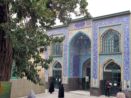قدمت تاریخی بقعه خضر کاروانسراهای تاریخی همدان, آثار تاریخی همدان, آثار همدان