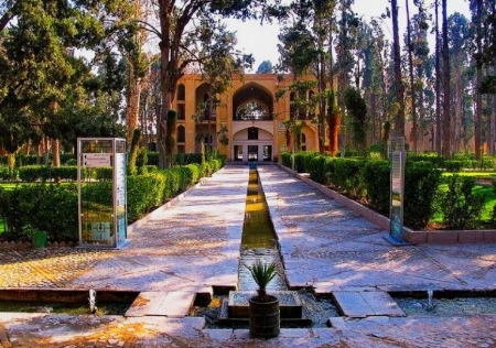 باغ فین یکی از بناهای تاریخی  زیبای کاشان