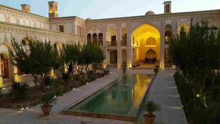 خانه عامری‌هاشاهکاری از بناهای تاریخی کاشان