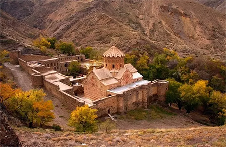 محبوب‌‌ ترین جاهای دیدنی ایران, تصاویر جاهای دیدنی ایران, قلعه بابک تبریز