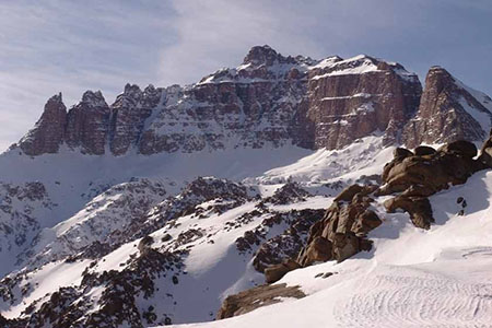 شیرکوه, معرفی شیرکوه یزد, علل نامگذاری شیرکوه