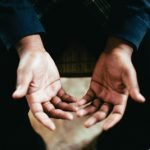 عرق کردن کف دست به هنگام استرس, عرق کردن دست و پا