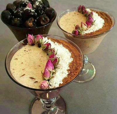 فرنی خرما،درست کردن فرنی خرما طرز تهیه فرنی خرما, مواد لازم برای تهیه فرنی خرما