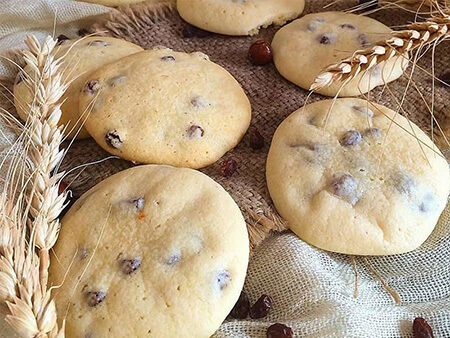 پخت شیرینی کشمشی,درست کردن شیرینی کشمشی