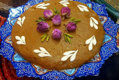 پخت حلوای شیر عسلی,درست کردن حلوای شیر عسلی نحوه درست کردن حلوای شیر عسلی,طرز درست کردن حلوای شیر عسلی