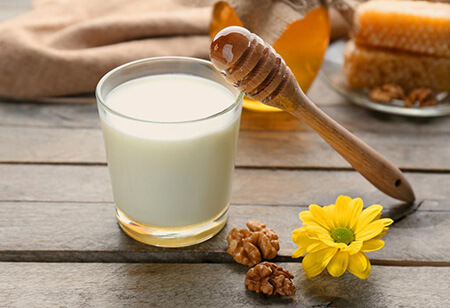 شیر و عسل طب سنتی, خاصیت مخلوط شیر و عسل