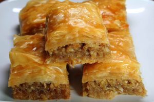باقلوای بادام,طرز تهیه باقلوای بادام خانگی