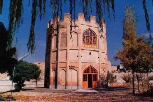 برج خلعت‌پوشان تبریز