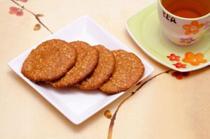 طرز تهیه بیسکویت جو,بیسکویت جو رژیمی