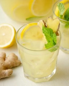 طرز تهیه لیموناد برای زمستان