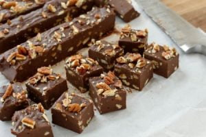طرز تهیه فاج شکلاتی با شیرعسل, فاج شکلاتی با بیسکویت, فاج شکلاتی پرتزل