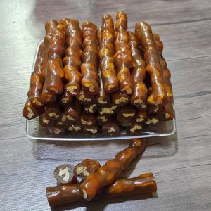 باسلوق ساوه با گردو, مواد لازم باسلوق ساوه رشته ای, باسلوق سرکلاغی ساوه