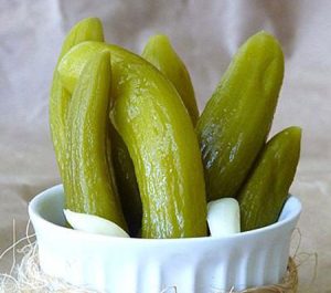 درست کردن خیار شور,تهیه خیار شور خانگی