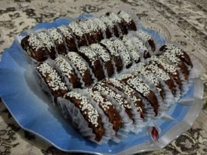 طرز تهیه رولت خرما رژیمی,درست کردن رولت خرما