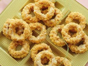 نحوه درست کردن شیرینی حلقه های نارگیلی,طرز تهیه شیرینی حلقه های نارگیلی