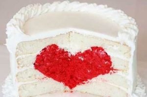 طرز تهیه کیک ولنتاینی, آموزش کیکی که وسطش قلبه