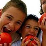 اهمیت عصرانه برای بچه ها
