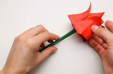 کاردستی دهه فجر,کاردستی گل لاله برای دهه فجر