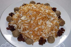 کالری رشته پلویی پخته,ارزش غذایی رشته پلویی پخته