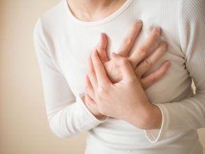 ماستیت, ماستیت سینه ها پس از زایمان, علل عفونت پستان در شیردهی