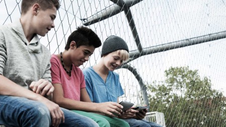 خودشناسی در دوران نوجوانی خودشناسی در دوران نوجوانی