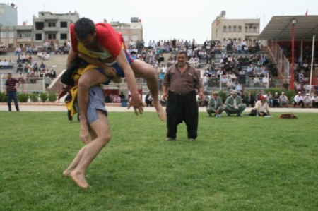 کشتی کُردی کشتی کُردی