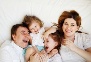 راه کارهای محبّت به فرزند