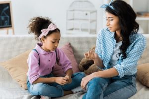 علائم هشداردهنده سلامت روان ضعیف در فرزندان