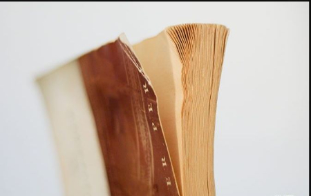 رفع بوی کپک کتاب, از بین بردن بوی نم کتاب
